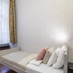 - Large - Cozy *