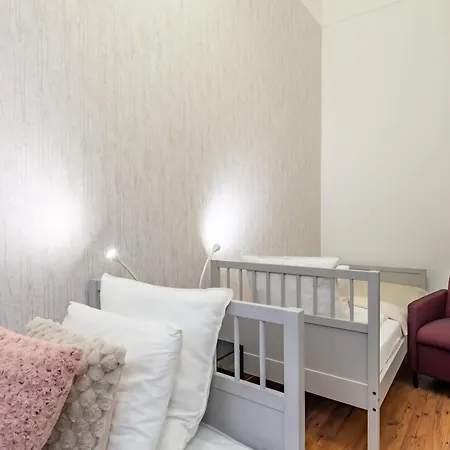 Lägenhet - Large - Cozy *