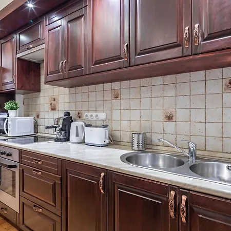 - Large - Cozy Lejlighed