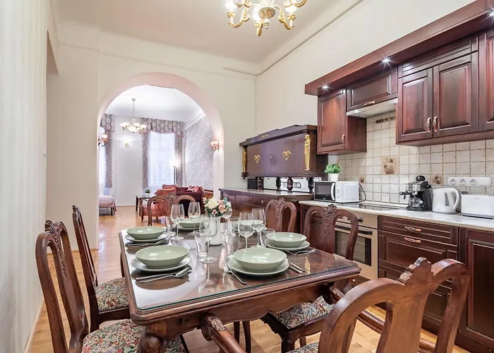 - Large - Cozy Apartamento *